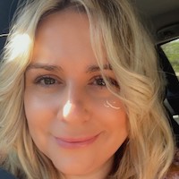 Laura Menzies
